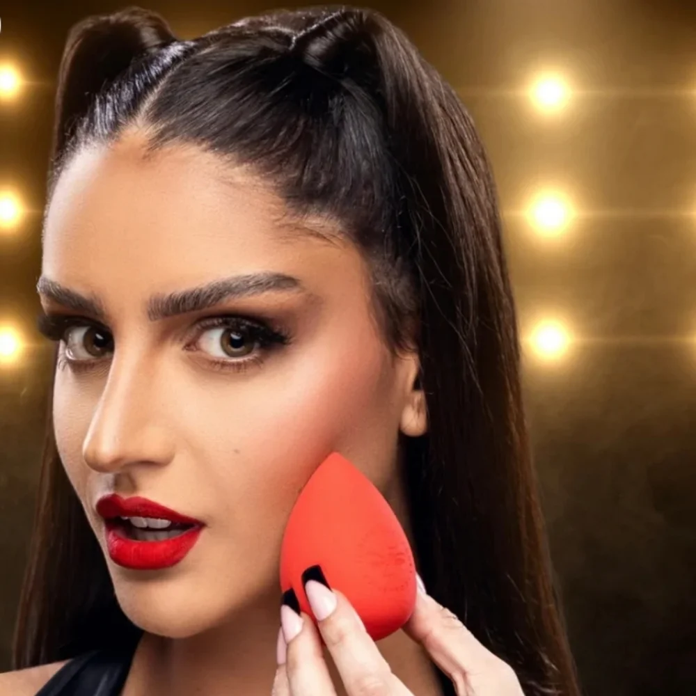 NIB FLIRTACIOUS LOOKS COSMETICS The Perfect Duel: Foundation Set